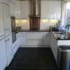 Photo 3: kitchen