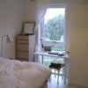 Photo 3: 2nd bedroom
