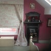 Photo 4: Bedroom