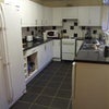 Photo 2: kitchen