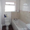 Photo 4: Bathroom