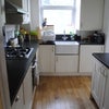 Photo 5: kitchen