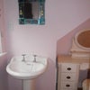 Photo 5: En-suite