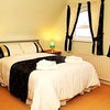Photo 2: Double en-suite room