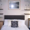 Photo 2: The blue room