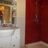 Photo 4: bathroom