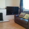 Photo 2: Lounge (46in TV + blu Ray )