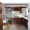 Photo 3: kitchen