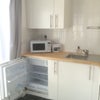 Photo 5: Kitchen