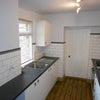 Photo 2: kitchen