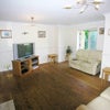 Photo 2: Lounge