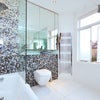 Photo 4: bathroom