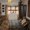 Photo 4: bedroom