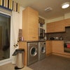 Photo 4: kitchen