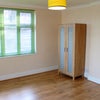 Photo 4: Bedroom