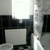 Photo 4: bathroom