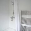 Photo 3: Bathroom