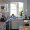 Photo 4: kitchen
