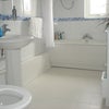 Photo 3: Shared Bathroom