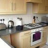 Photo 5: Kitchen
