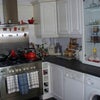 Photo 3: kitchen