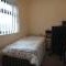 Photo 4: single room