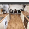 Photo 7: Kitchen