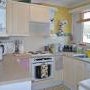 Photo 2: kitchen