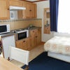 Photo 2: Studio Flat