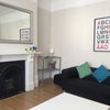 Photo 4: Lounge