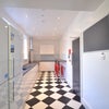 Photo 3: kitchen