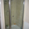 Photo 4: Shower. Obv