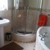Photo 3: bathroom