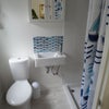 Photo 2: shower room
