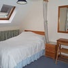 Photo 4: bedroom area