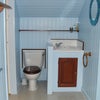 Photo 4: bathroom