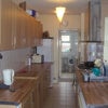 Photo 2: kitchen