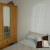Photo 2: bedroom