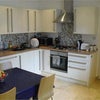 Photo 2: Kitchen