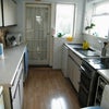 Photo 2: kitchen