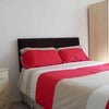 Photo 4: Double bedroom