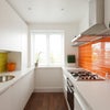 Photo 2: Kitchen