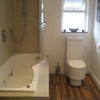 Photo 7: Main Bathroom