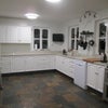 Photo 3: kitchen
