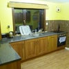 Photo 2: Kitchen