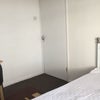 Photo 2: TV/Desk