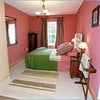 Photo 4: Bedroom