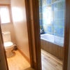 Photo 4: bathroom