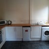 Photo 3: Kitchen