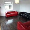 Photo 8: Lounge